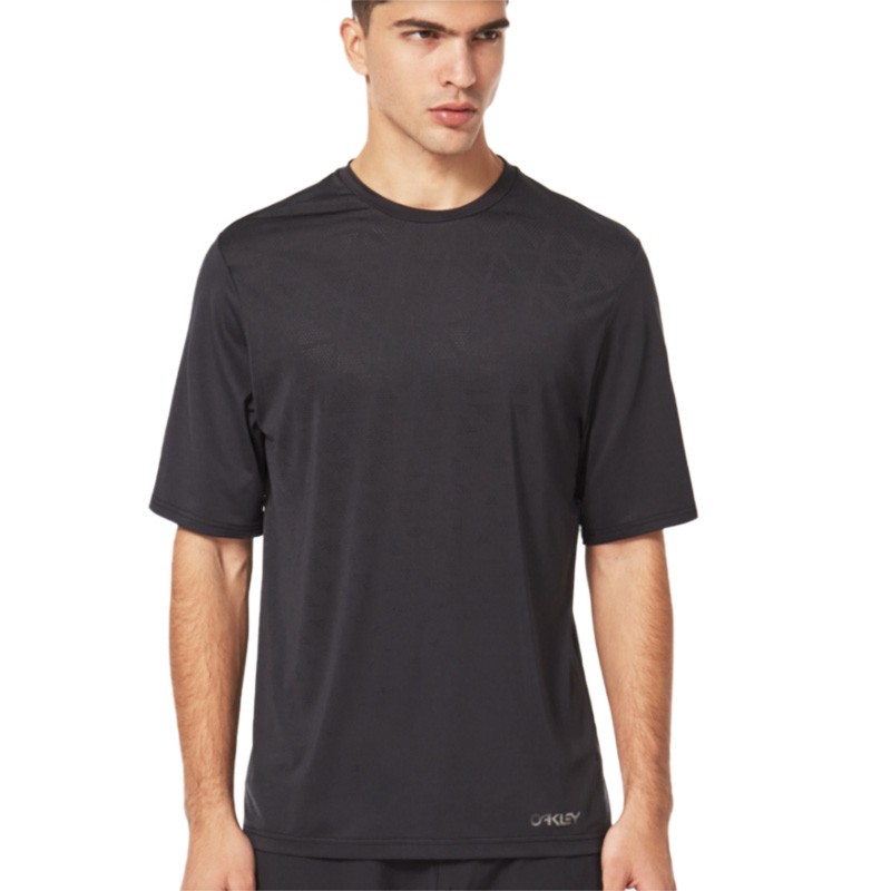 Polera Berm SS para Hombres Marca Oakley